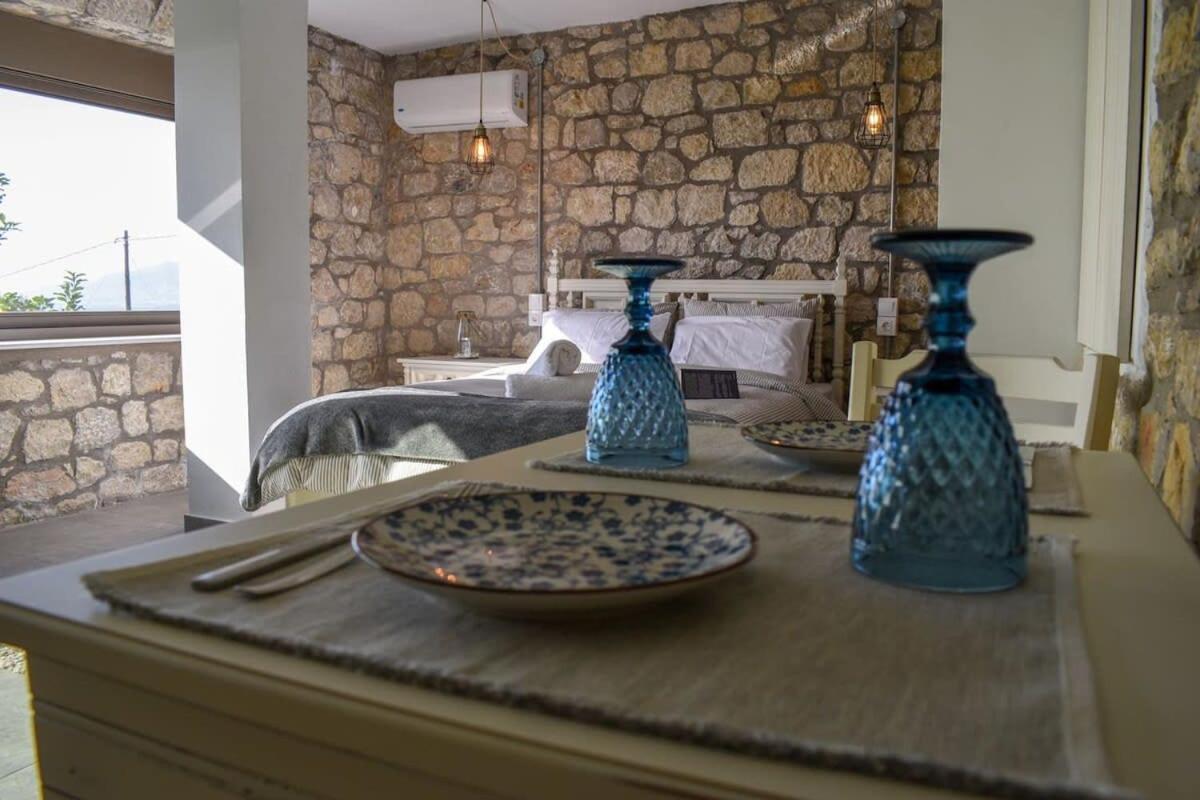 Coastal Stone Hideaway With Stunning Scenery Villa Kitriaí Exteriör bild